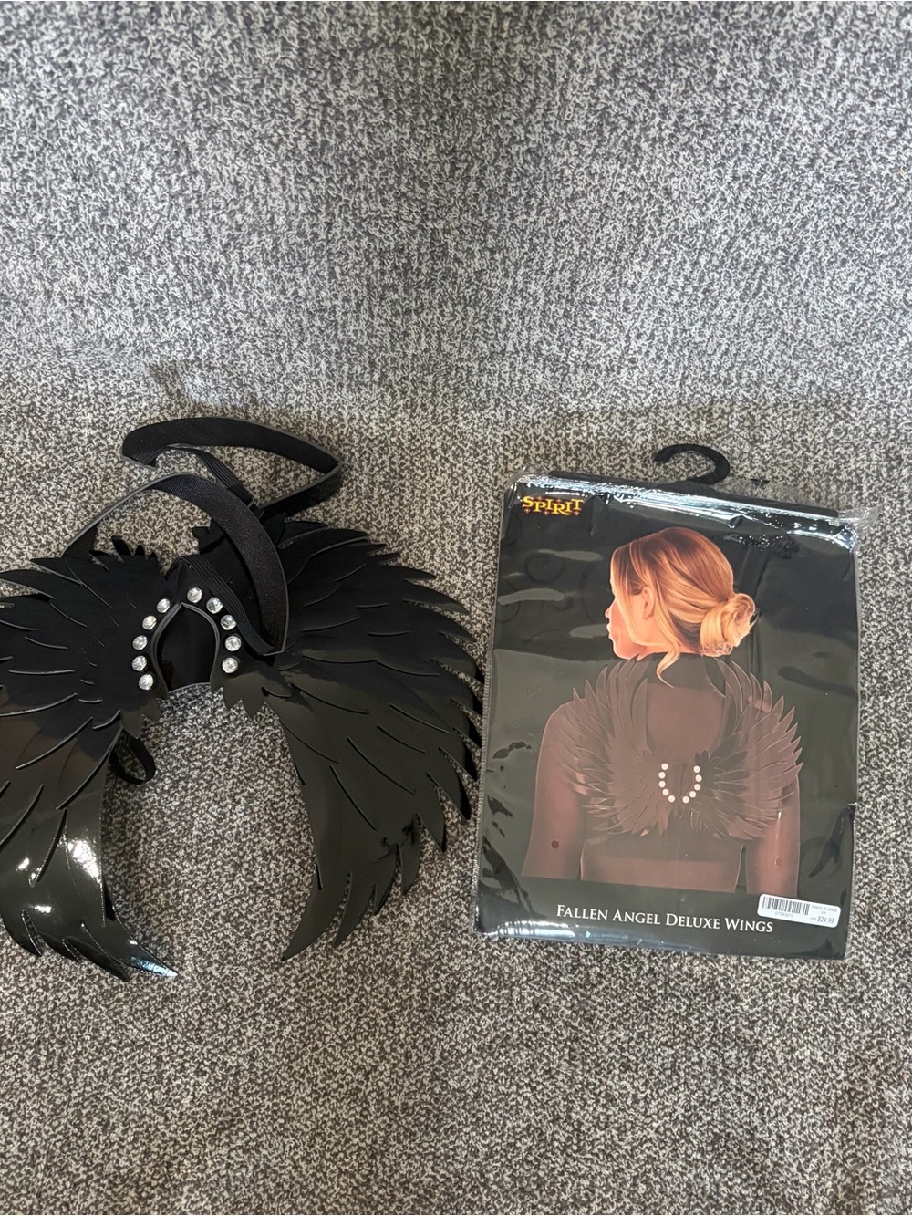 Spirit Fallen Angel Deluxe Wings - Black - Picture 2 of 6